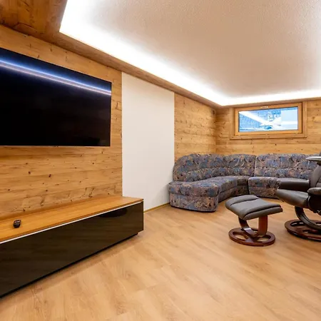 Haus Alpenrose Appartement-fewo Alpenrose 3-bettwohnung Eg West By Interhome Appartement *