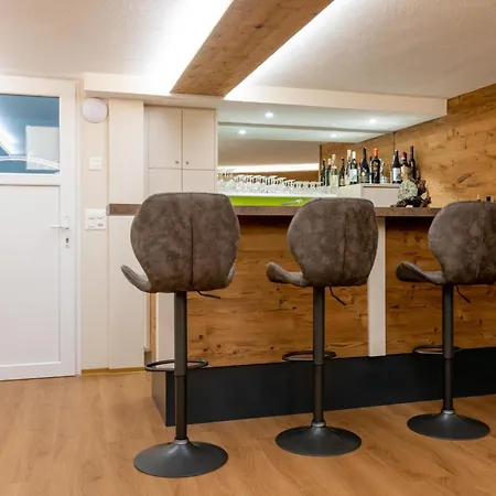 Haus Alpenrose Appartement-fewo Alpenrose 3-bettwohnung Eg West By Interhome Appartement