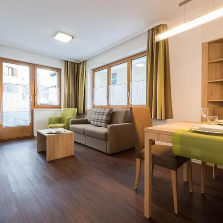 Haus Alpenrose Appartement-fewo Alpenrose 3-bettwohnung Eg West By Interhome Appartement Saas-Almagell